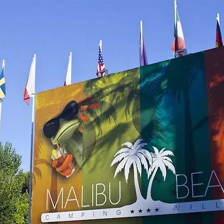假日公园 Village Malibu